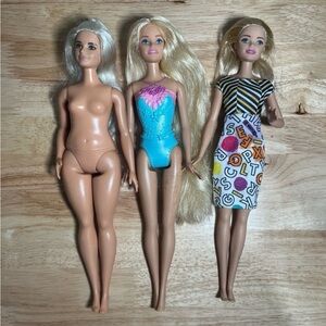 2015 Barbie Lot of Three Dolls Dreamtopia, Crayola, Fashionistas